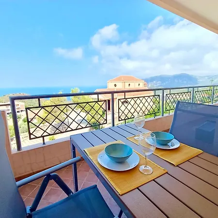 Pedra Blu With Stunning Terrace Overlooking The Sea Casa de Férias Nebida