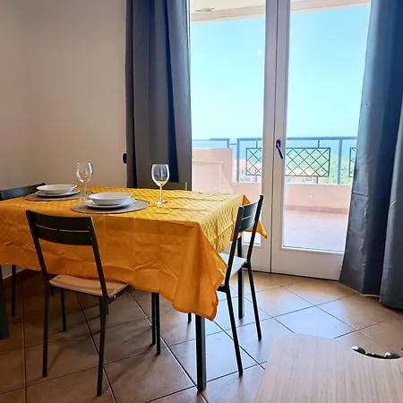Pedra Blu With Stunning Terrace Overlooking The Sea Hébergement de vacances Nebida
